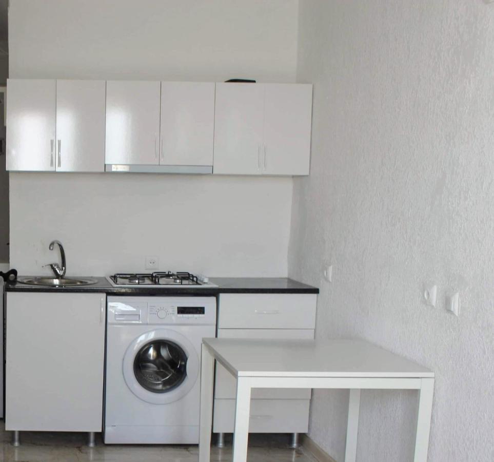 Apartment On The Back Sea Batumi Exterior photo